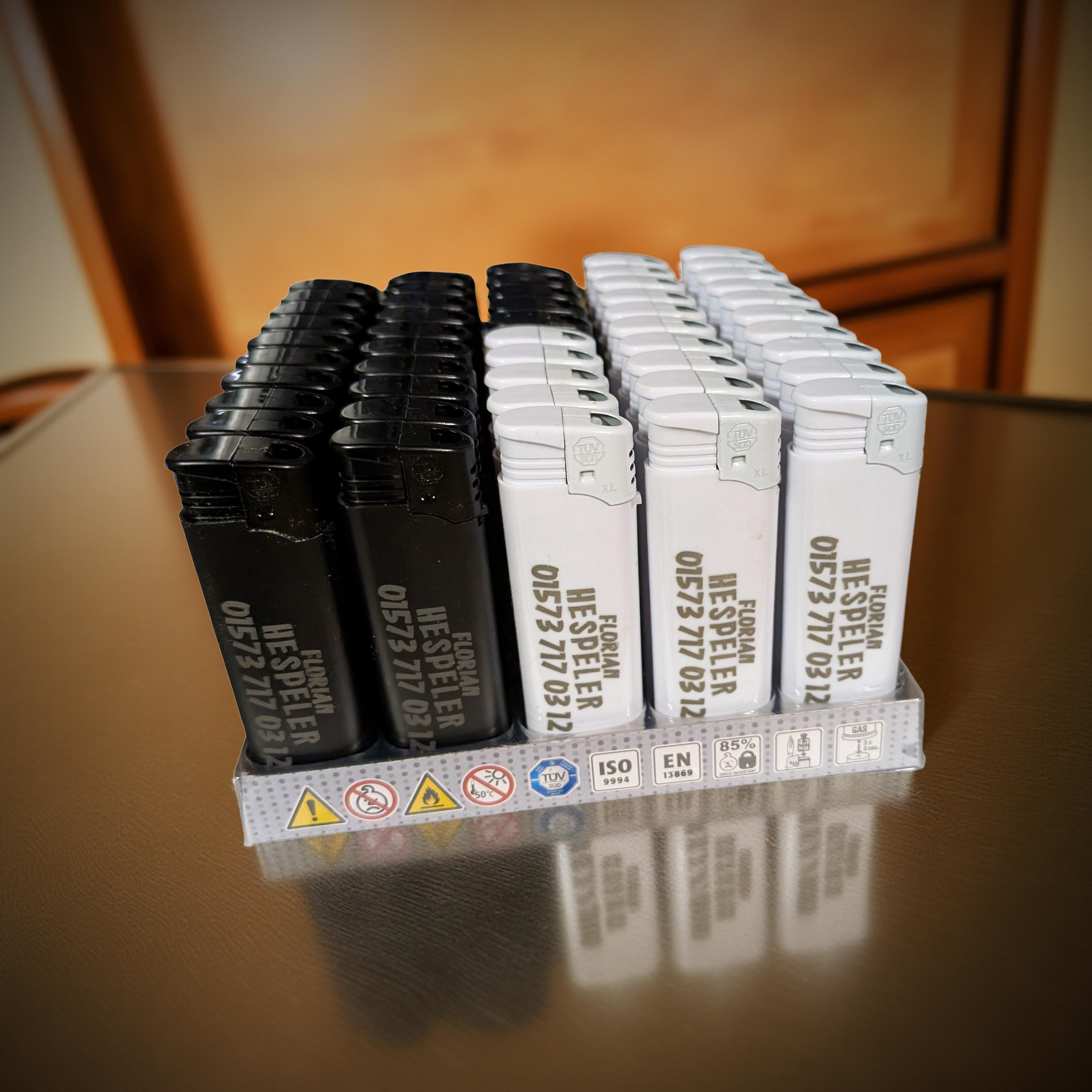 Gravierte Feuerzeuge in Serie